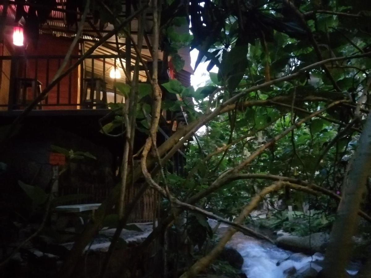 แม่อุ๊ยโฮมสเตย์&Mae Uai Homestay Ban Pok Nai エクステリア 写真
